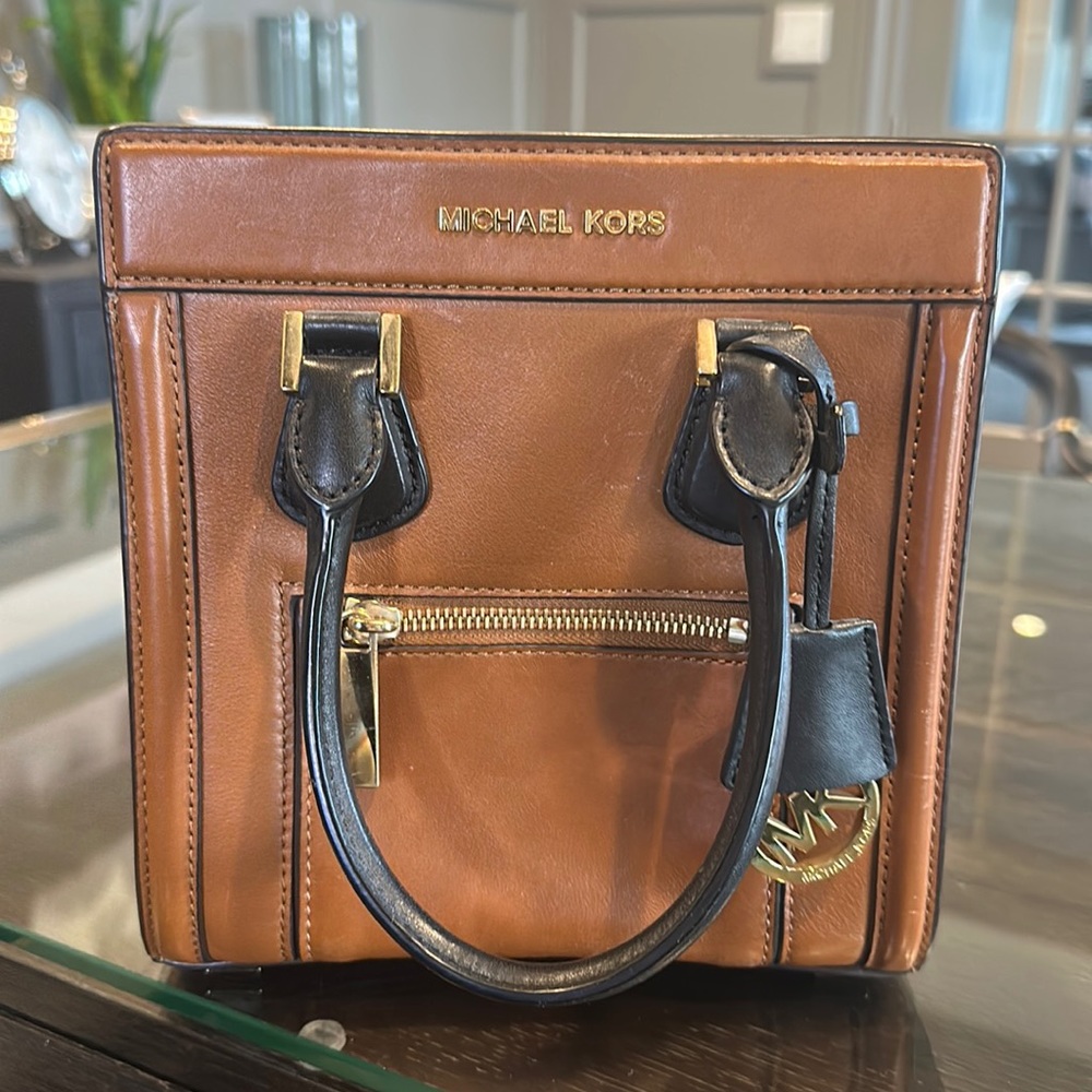 Michael Kors small bag - camel, white with removable cross body strap